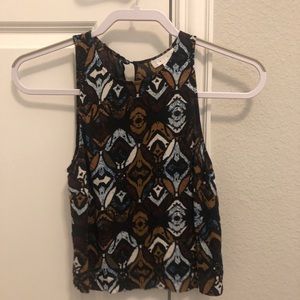 Light crop top